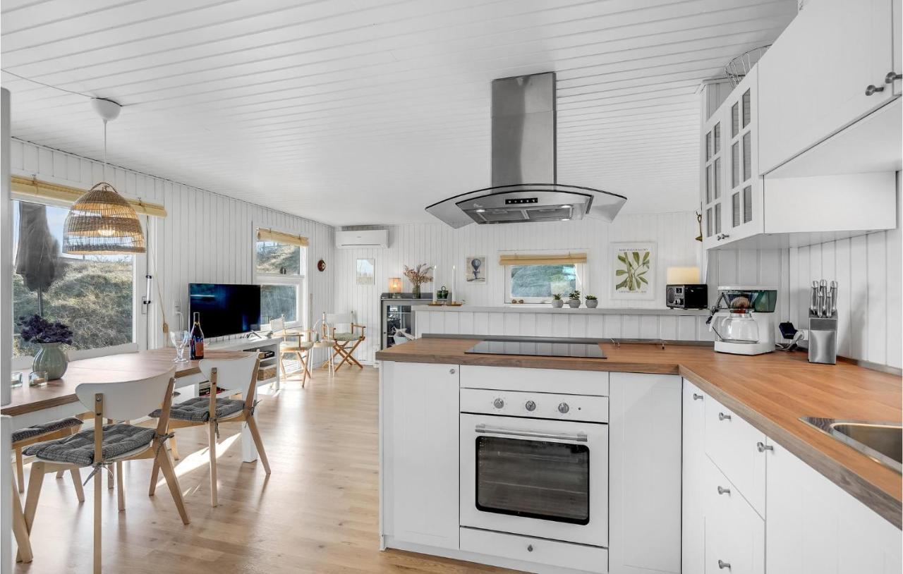 Stunning Home In Fano With House A Panoramic View Dış mekan fotoğraf
